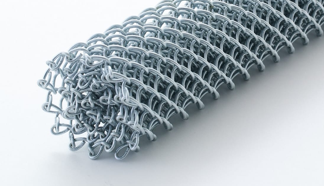 巻けて運べる使い勝手の良さ